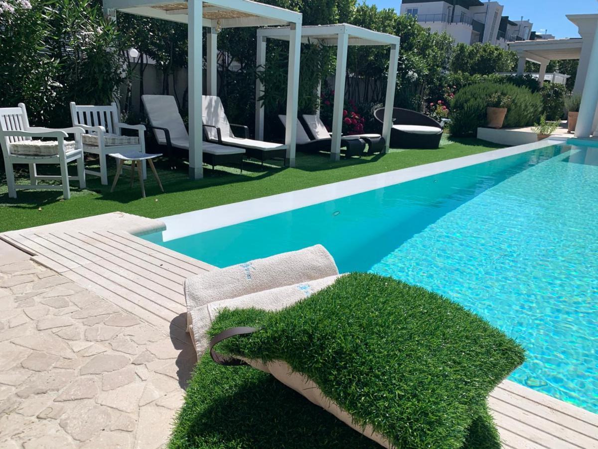 White House Luxury Hospitality Hotel Olbia Exterior photo