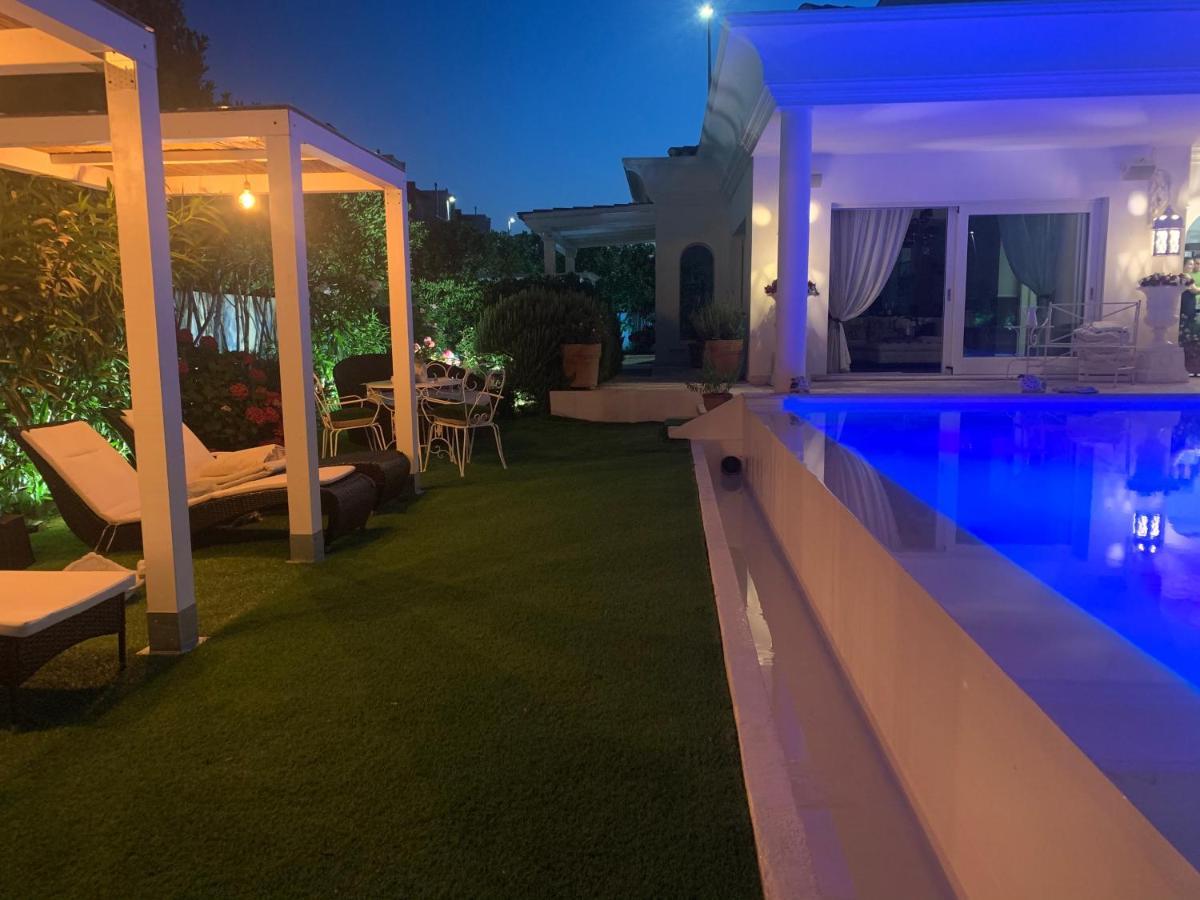 White House Luxury Hospitality Hotel Olbia Exterior photo